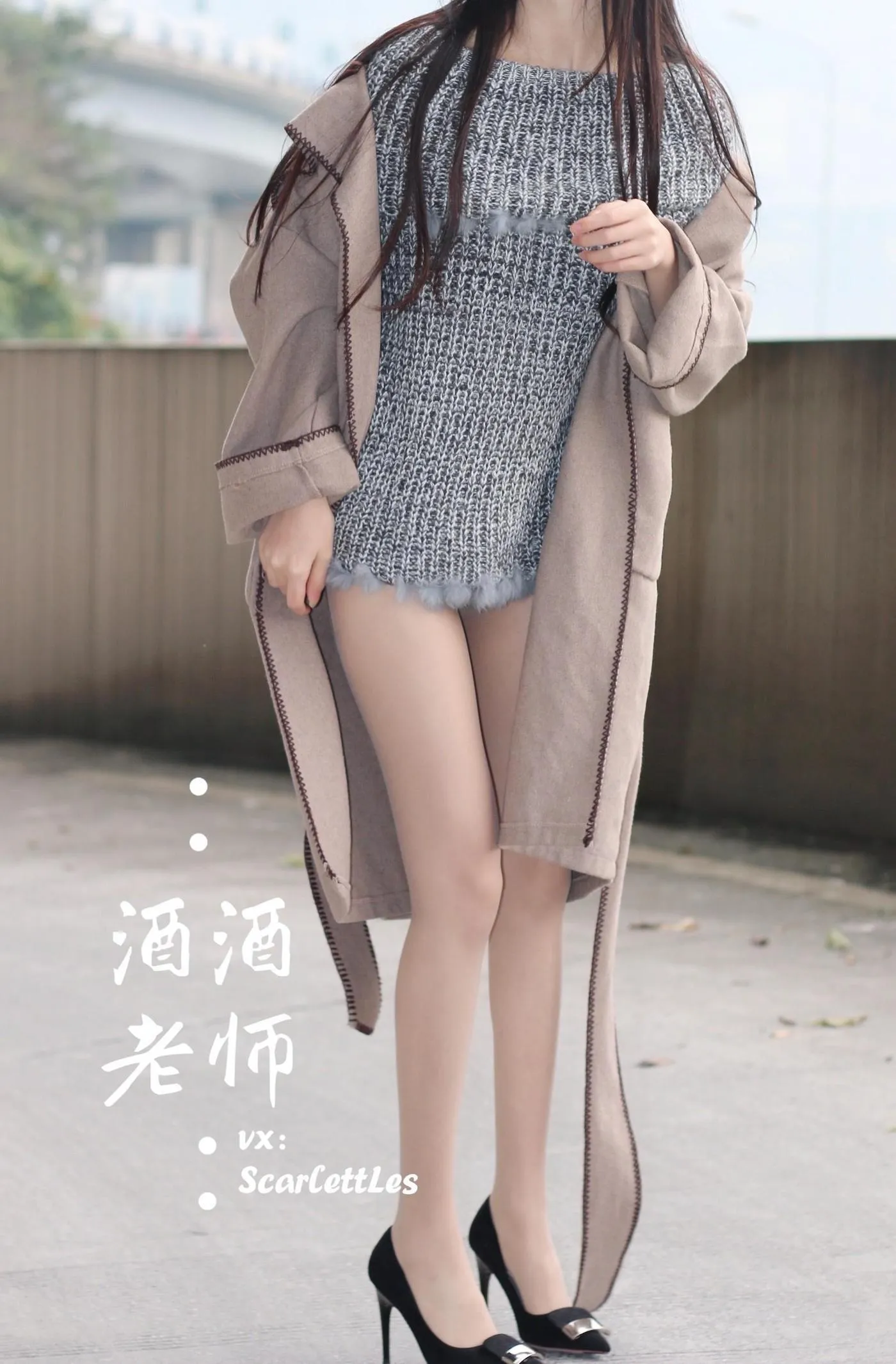 NO.033 酒酒老师 33《停车场里的超短裙》 [55P]插图7